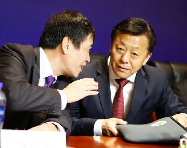 内衣男